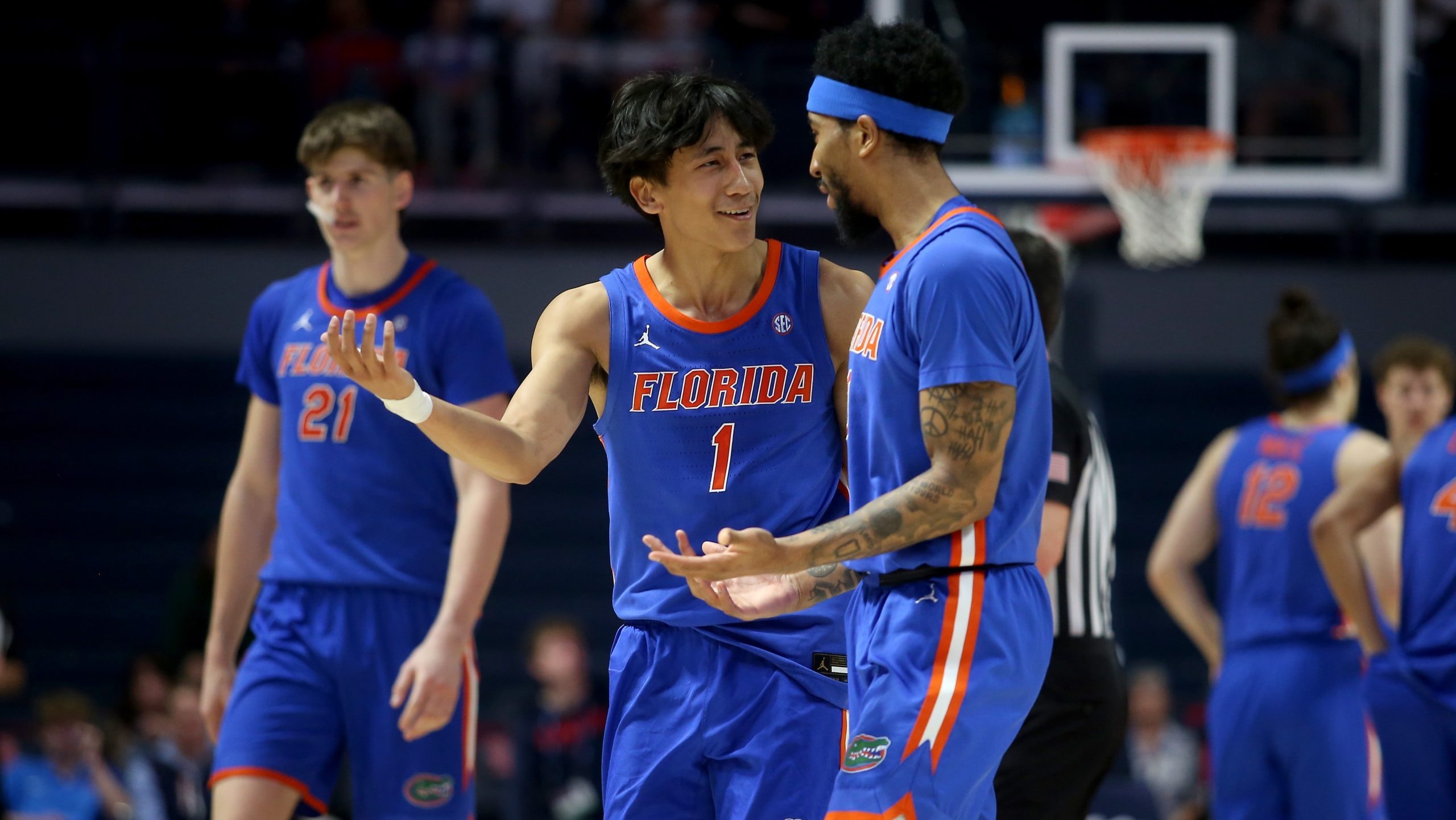 Xaivian Lee lands NBA Exhibit-10 deal after Florida career