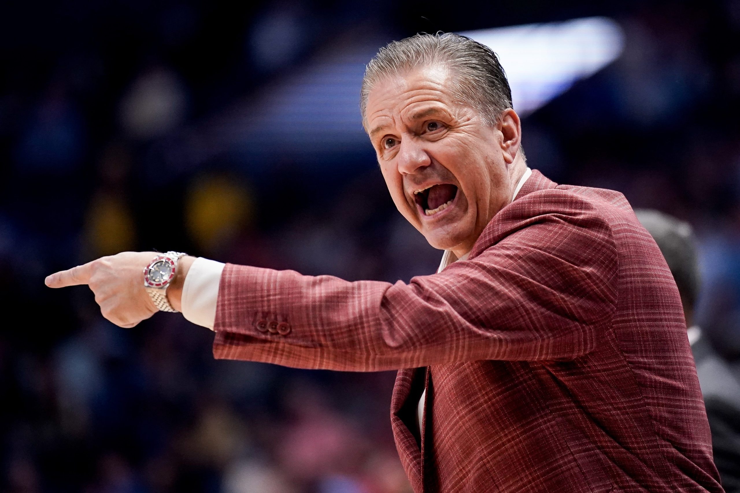 Arkansas picks up commitment from an elite big man, with potential reclassification timeline