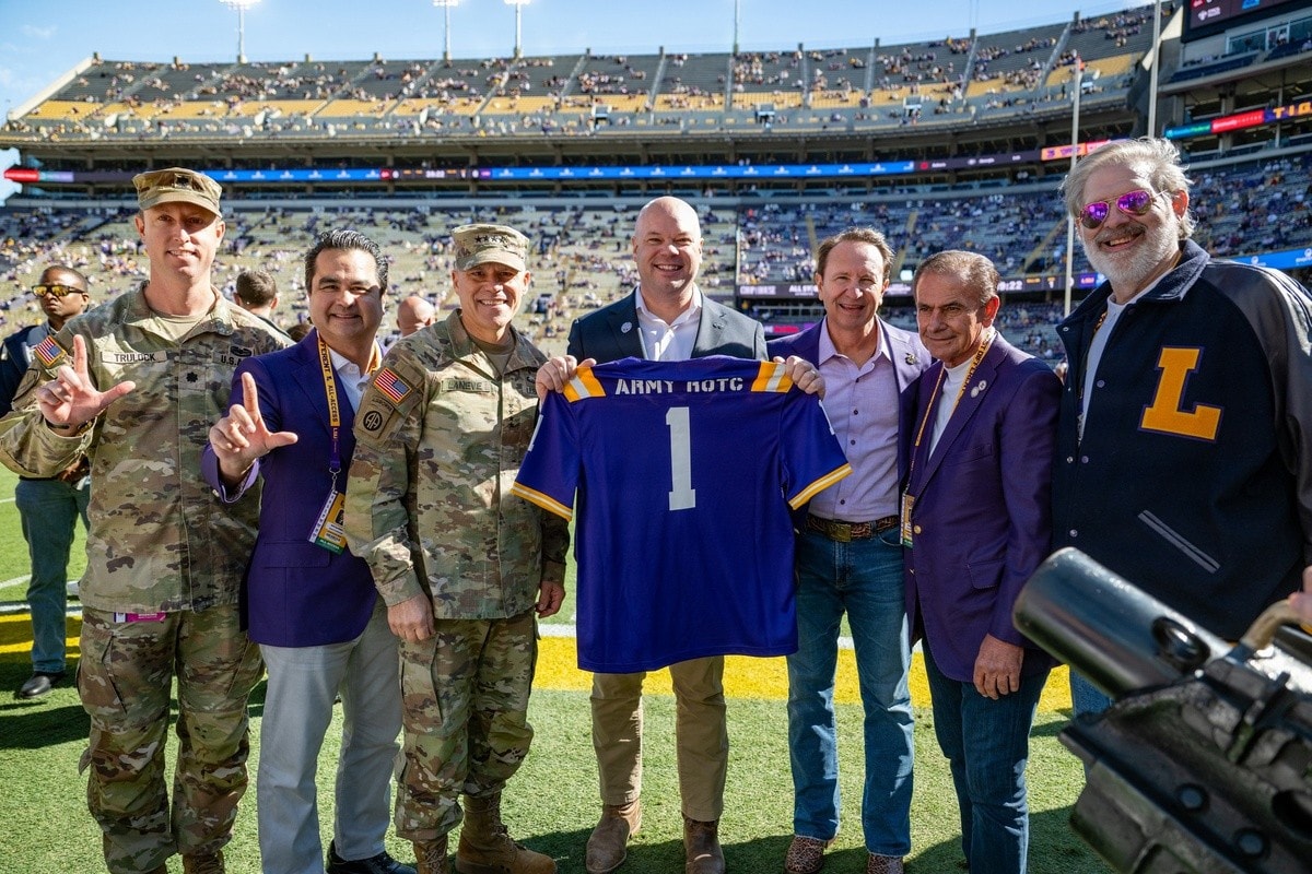 Army leaders visit LSU, reinforcing ‘America’s Corps of Cadets’ initiative