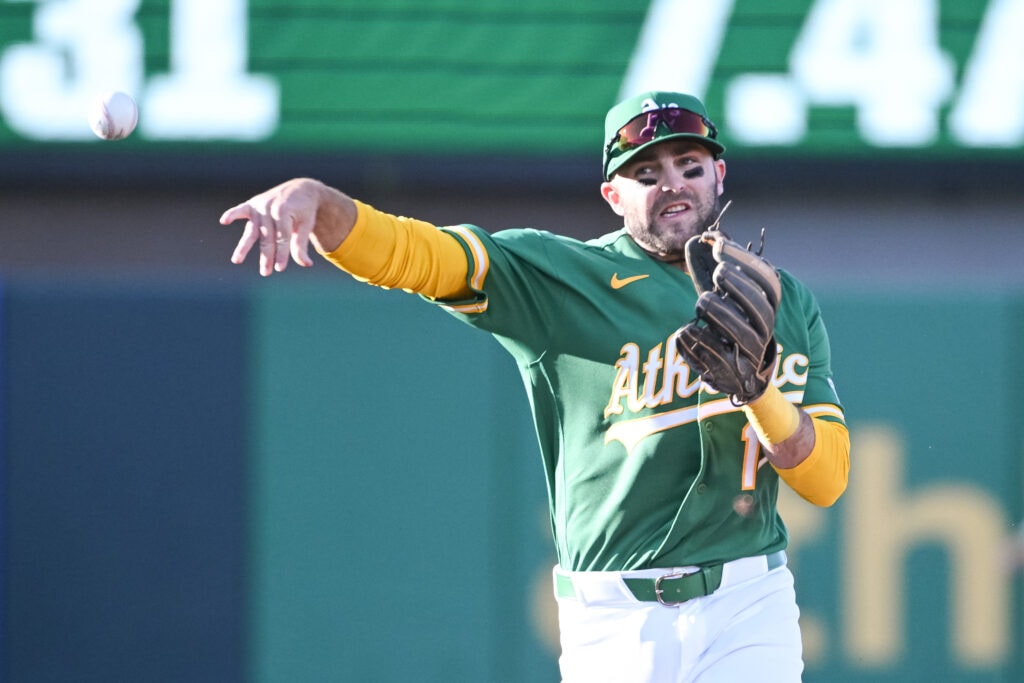 A’s move to stabilize infield depth, select Michael Stefanic for active roster