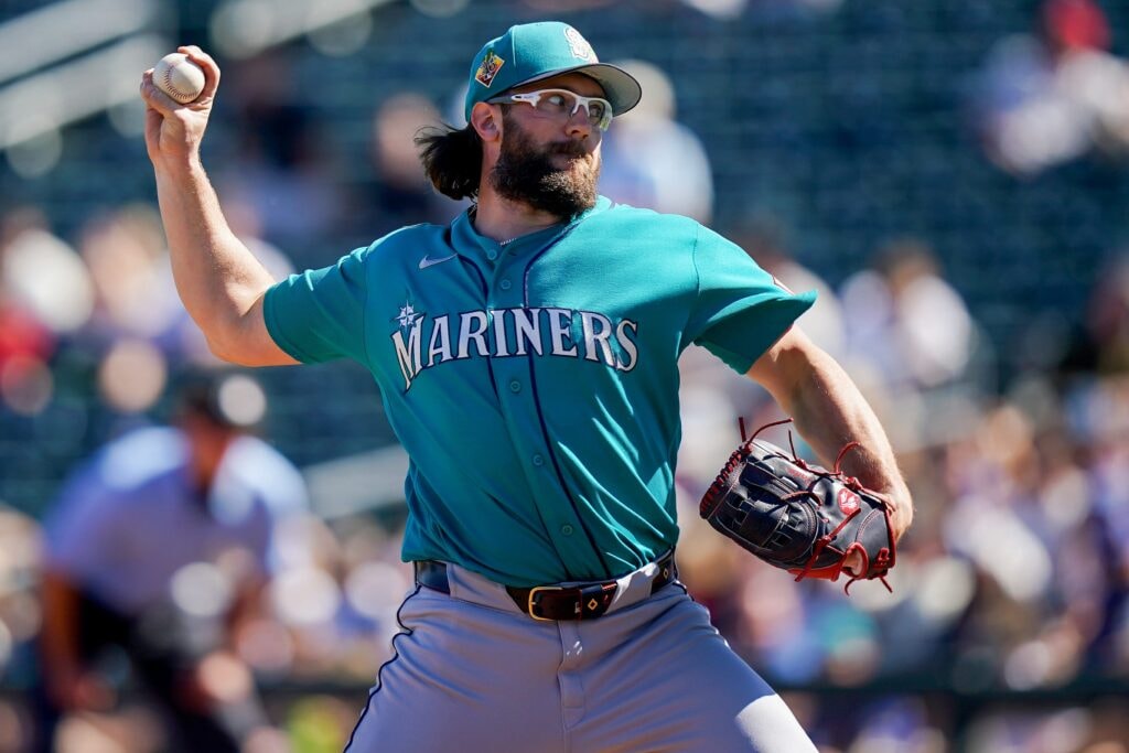 Royals Acquire Right-Hander Randy Dobnak From Mariners, Triggering Upward Mobility Clause