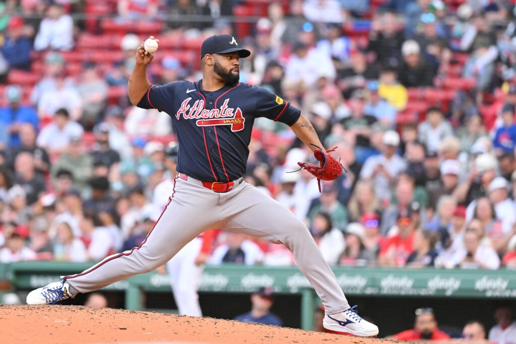Braves Consider Returning Reynaldo López to the Rotation for Oracle Park Opener