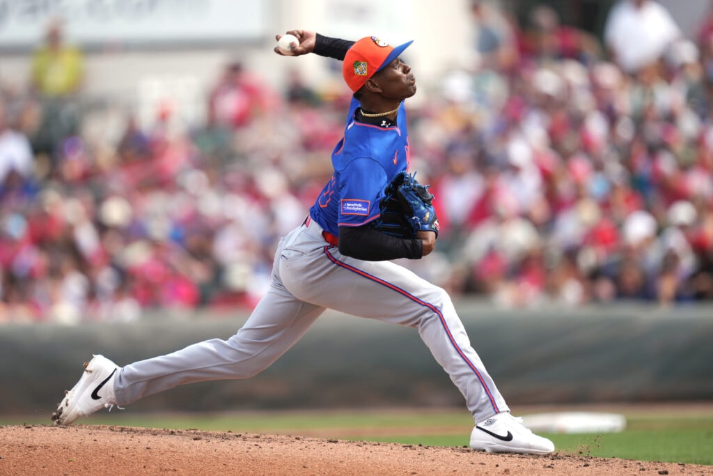 Mets add left-hander Jefry Yan to 40-man roster, option him to Triple-A Syracuse