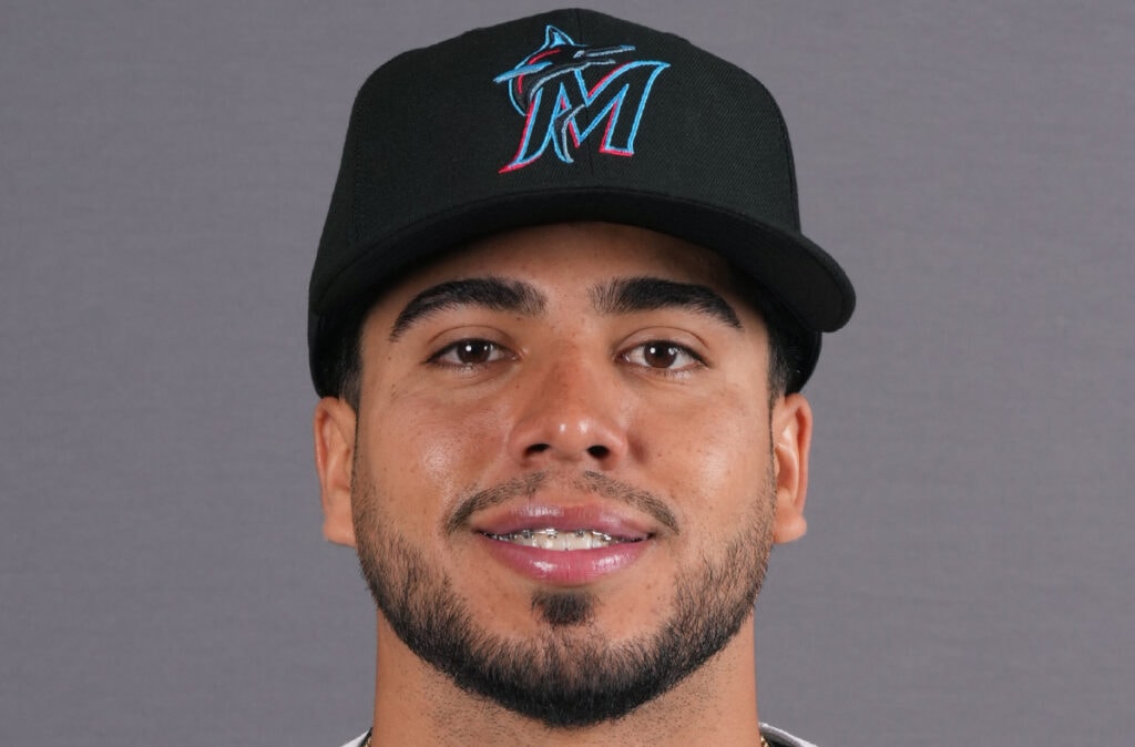 Marlins Place Xavier Edwards on IL, Recall Jared Serna for Major League Debut