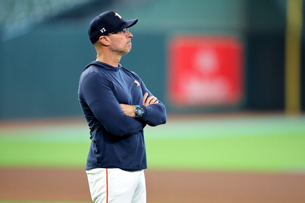 Astros owner indicates stability for Joe Espada, saying he will remain manager through 2026