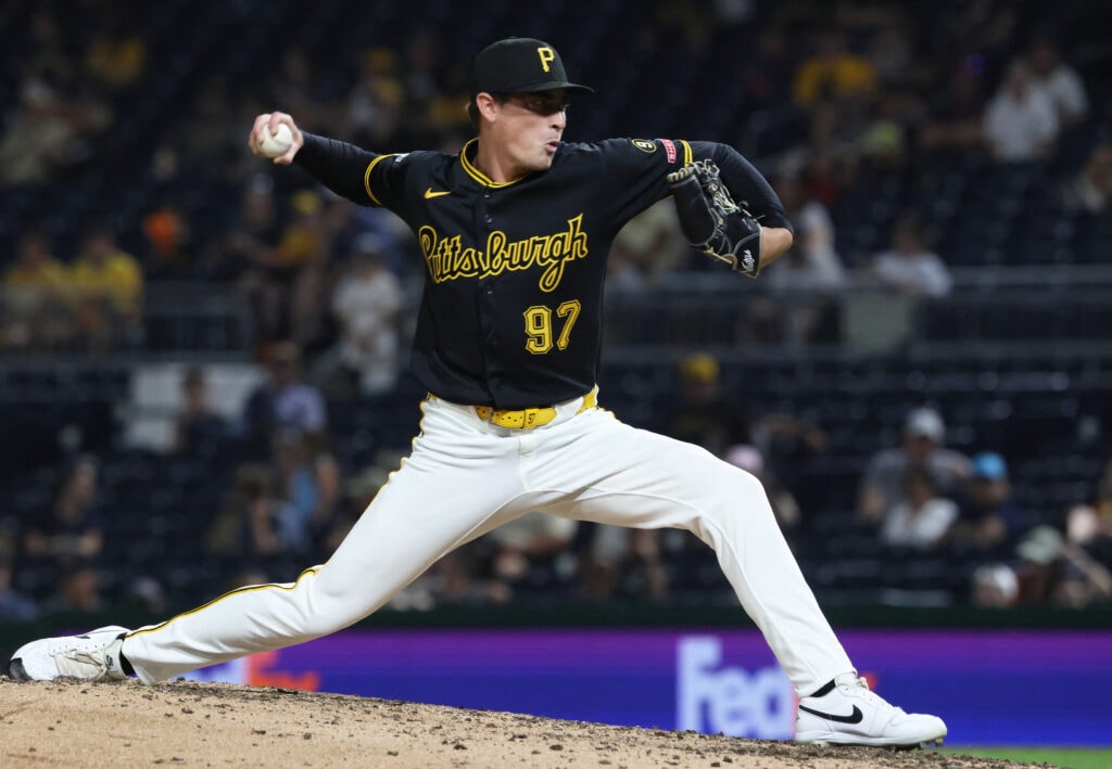 Reds claim Ron Marinaccio and Chase Solesky off waivers as bullpen depth shuffle continues