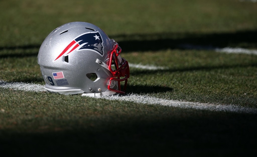 Patriots’ offseason spotlight shifts to “quiet” offensive roster battles for August