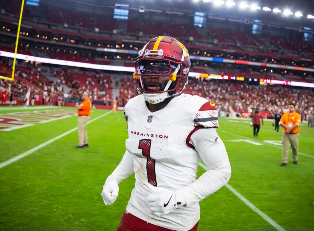 Browns add CB Noah Igbinoghene, place DL Kalia Davis on injured reserve and bring back RB Jaleel McLaughlin