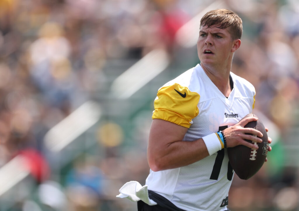Steelers’ 2026 Quarterback Depth Plan Raises the Odds of Carrying Four QBs