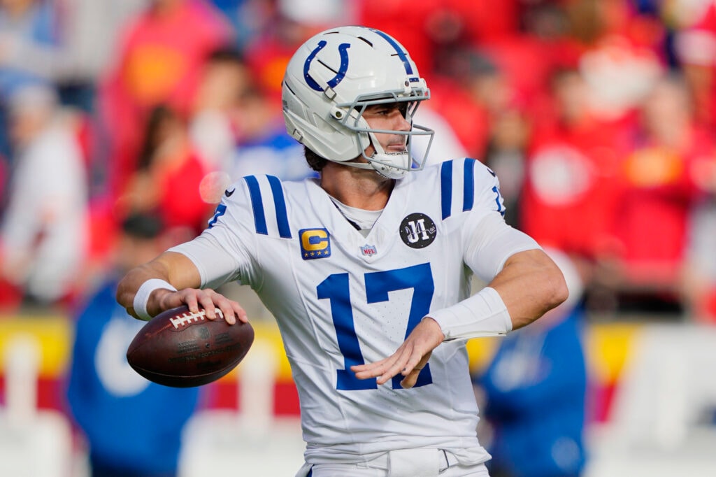 Daniel Jones expected to return for the early portion of Colts training camp, per report