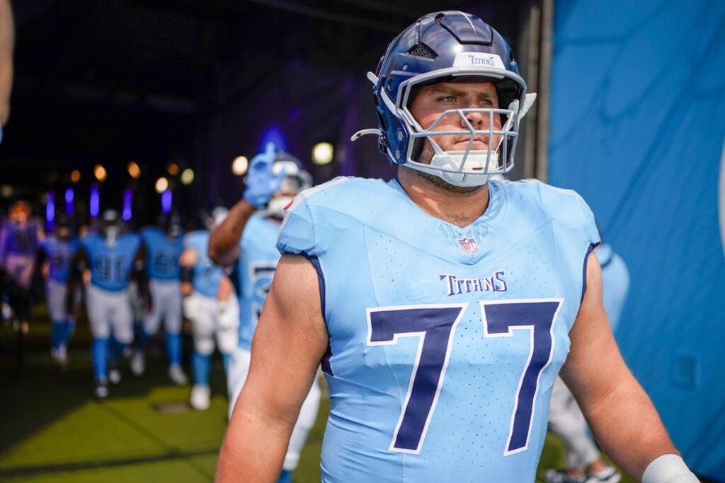 Titans Agree to Four-Year Extension With Left Guard Peter Skoronski