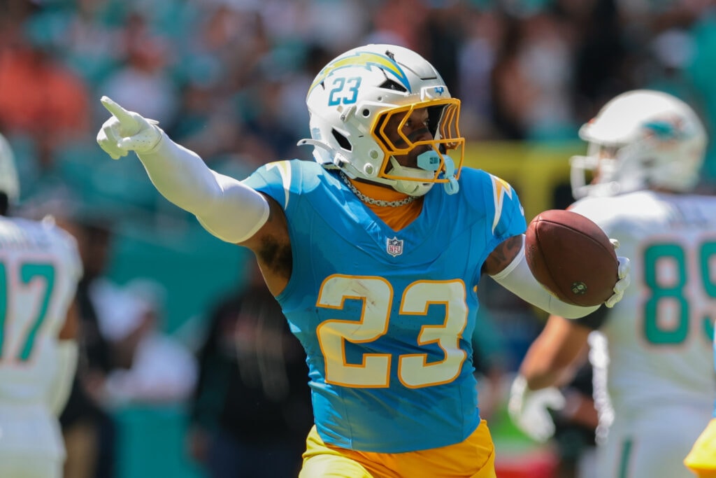 Chargers release veteran safety Tony Jefferson after secondary shuffle