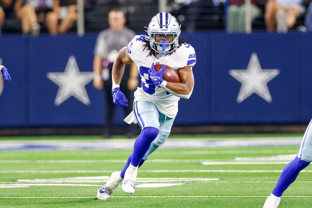 Eagles sign RB Jaydon Blue to the practice squad after Cowboys cut him