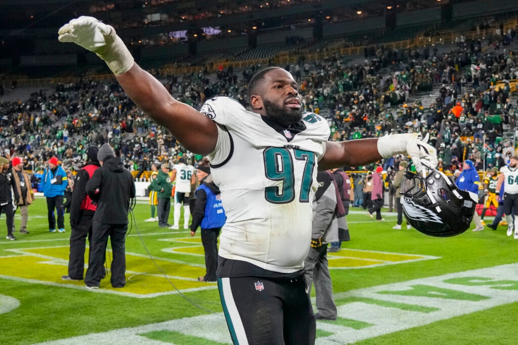 With a contract decision looming, the Eagles may need to replace defensive tackle Moro Ojomo