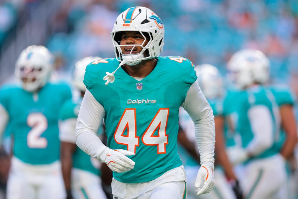 Dolphins pin third-season expectations on edge Chop Robinson’s bid to be an every-down defender