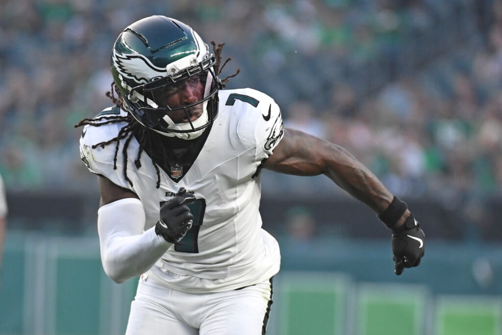Eagles reportedly placing Jakorian Bennett and Kelee Ringo on the trade block