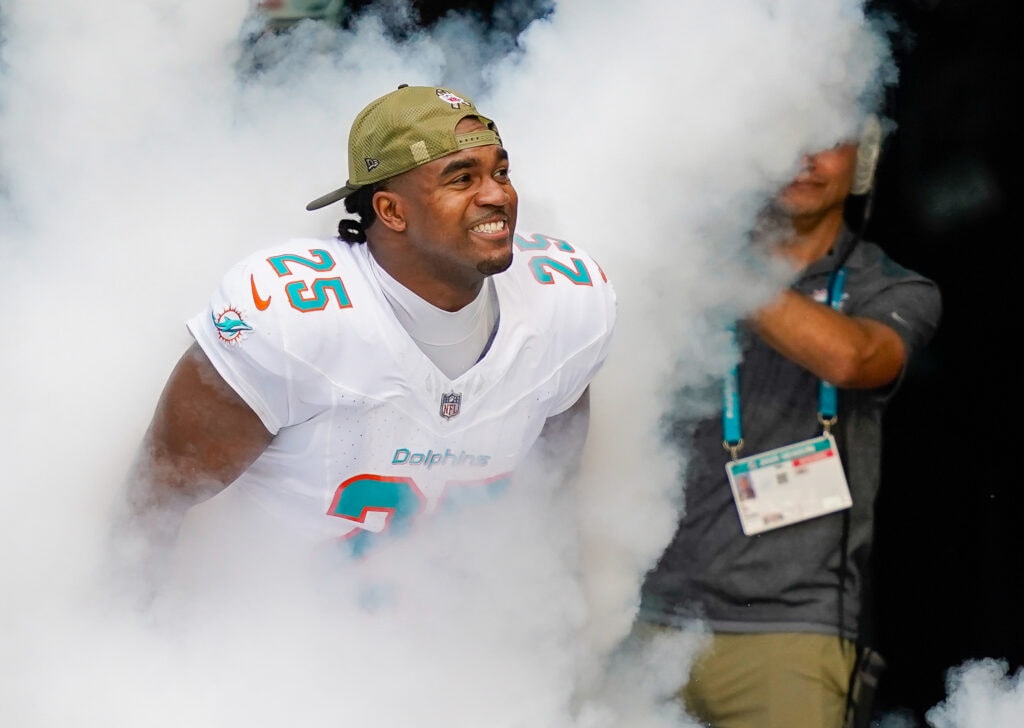 Dolphins Move to Rebuild Linebacker Rotation by Releasing Tyrel Dodson
