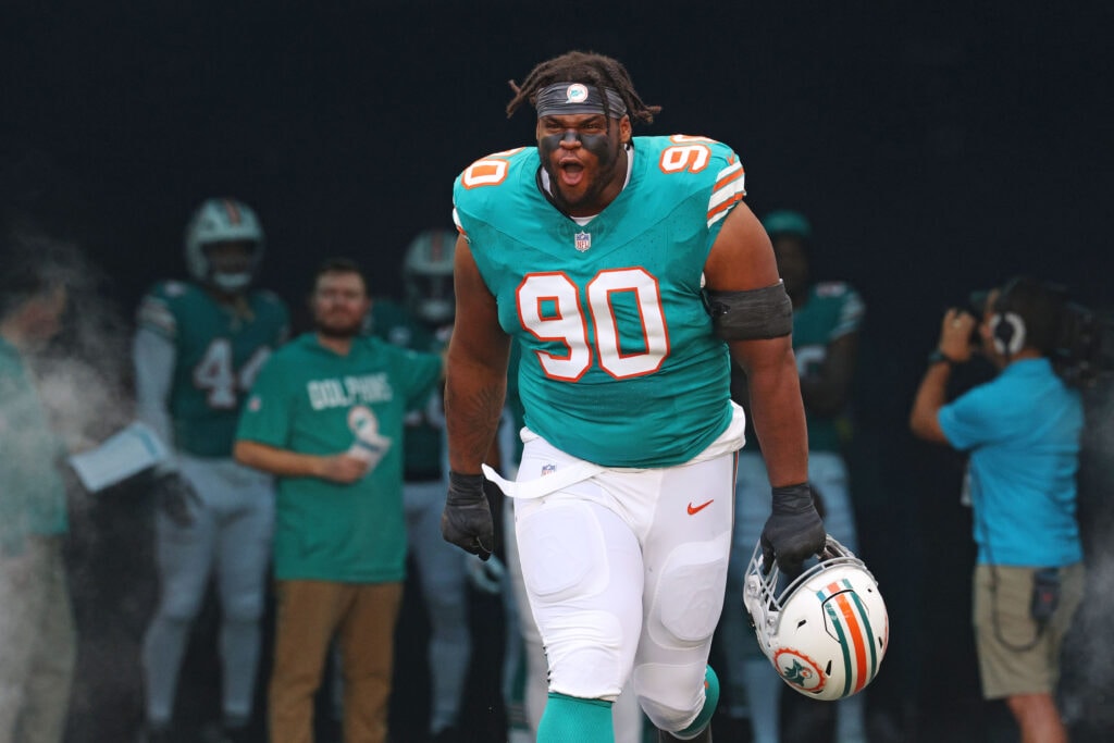 Dolphins Activate Defensive Tackle Kenneth Grant, Make Practice Squad and Waiver Moves