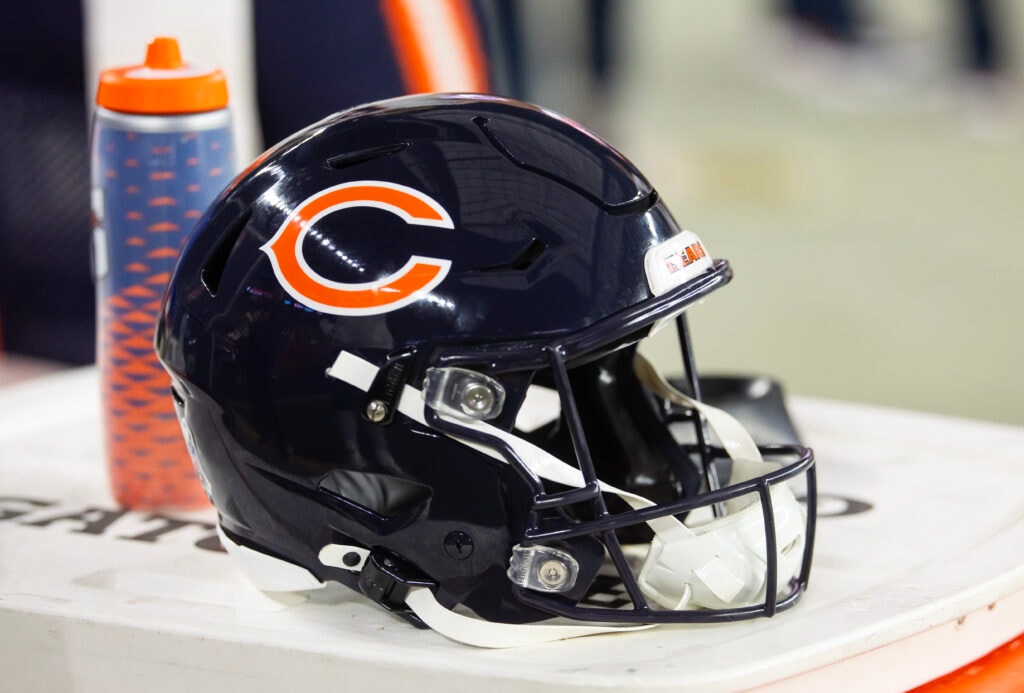 Mike Ditka, Bears Hall of Fame tight end and coach, dies at 86