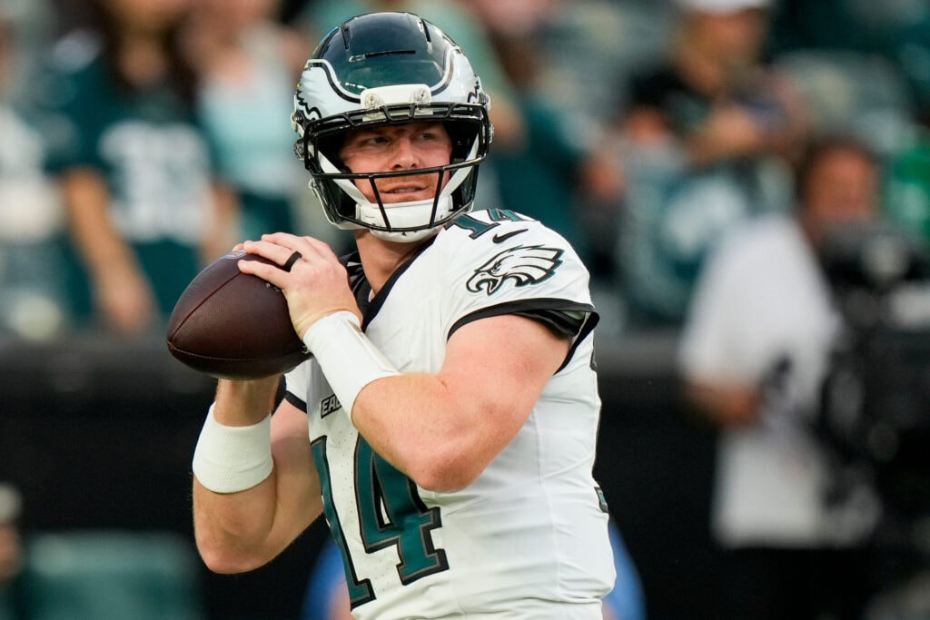 Eagles reportedly to release veteran QB Andy Dalton, clearing roster spot behind Jalen Hurts