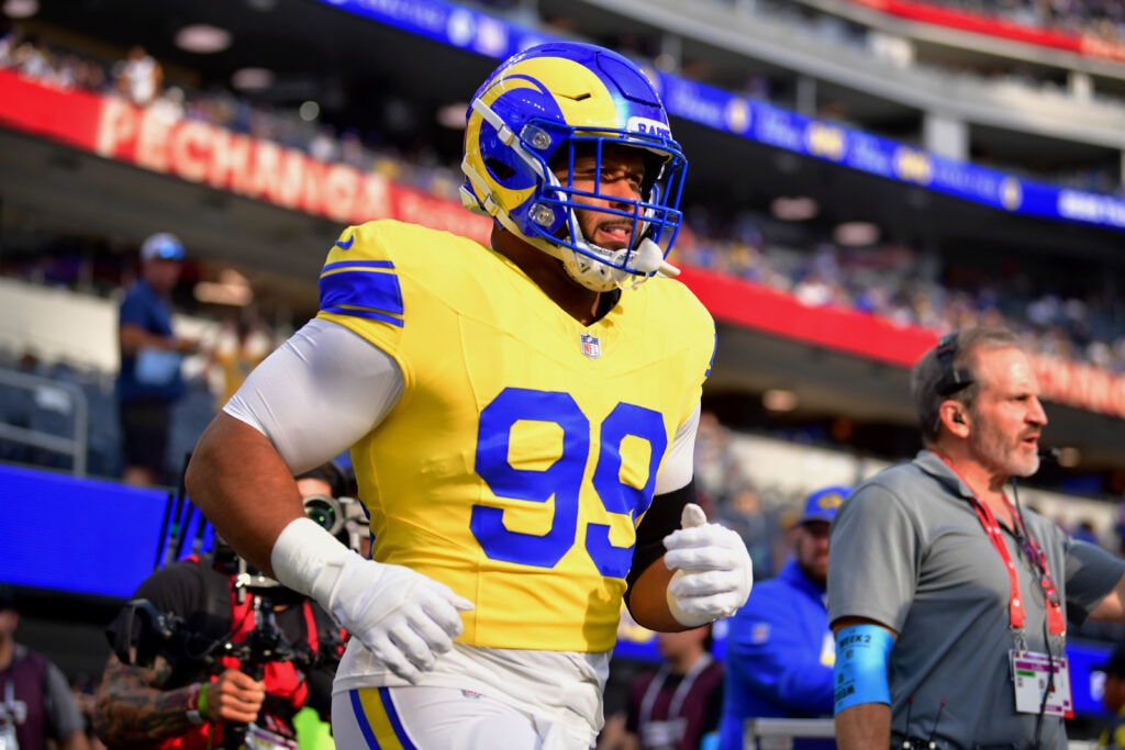 Aaron Donald’s Rams Contract Structure Could Let Him Earn Big Money Without Playing a Down