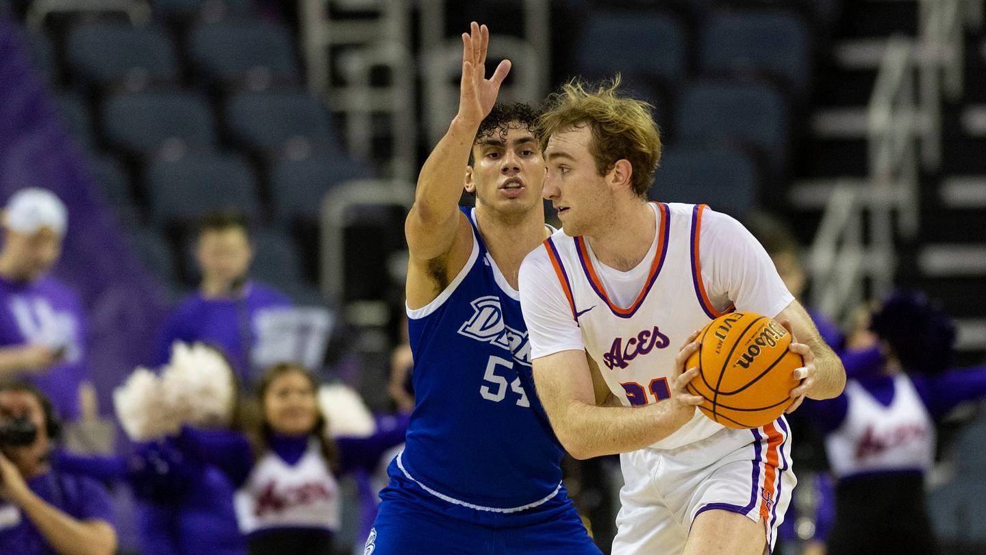 Connor Turnbull’s Utah State transfer becomes the centerpiece of a Pac-12 push under Ben Jacobson