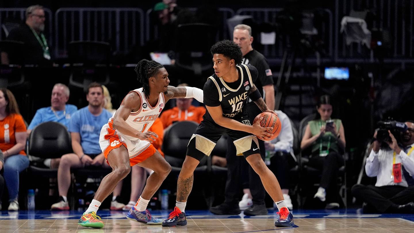 Sebastian Akins’ transfer is Washington State’s key swing for 2026-27, a year after the Cougars sank to 12-20