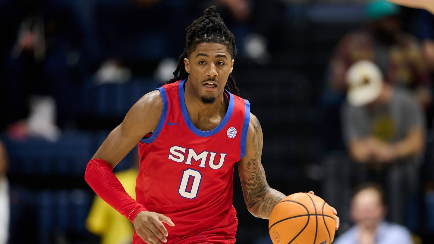 Oklahoma lands B.J. Edwards from SMU as it reshapes the guard rotation for 2026-27