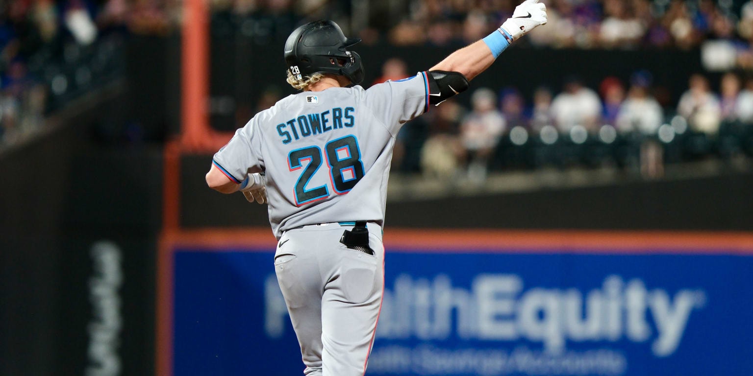 Kyle Stowers makes amends in the field, then hits a homer as Marlins get past Mets