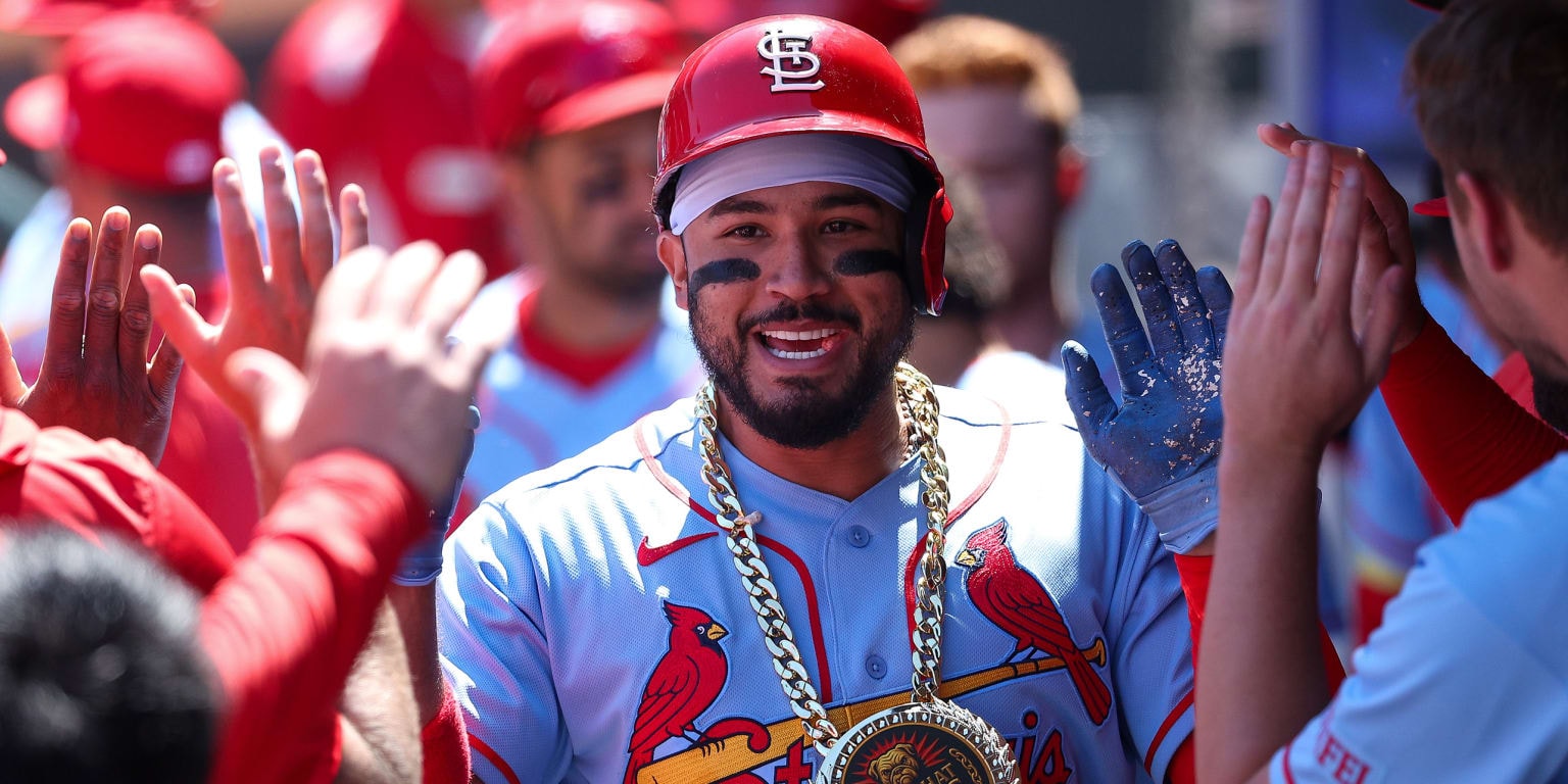 Cardinals send the message with a two-out burst in the seventh, top Twins 9-6