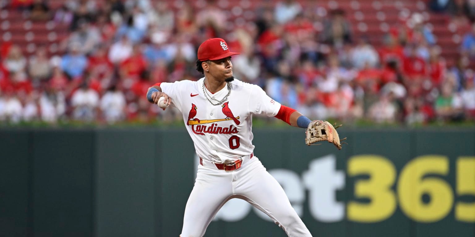 Cardinals shuffle batting order after Masyn Winn late scratch, leaning on Burleson and Church