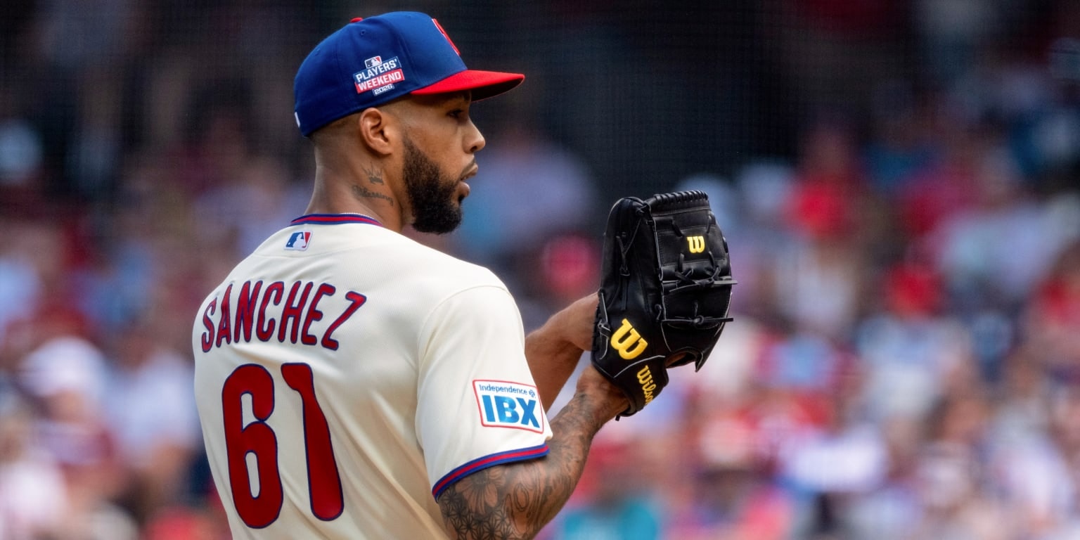 Cardinals grind it out and strike big, topping Phillies left-hander Cristopher Sánchez despite seven strikeouts