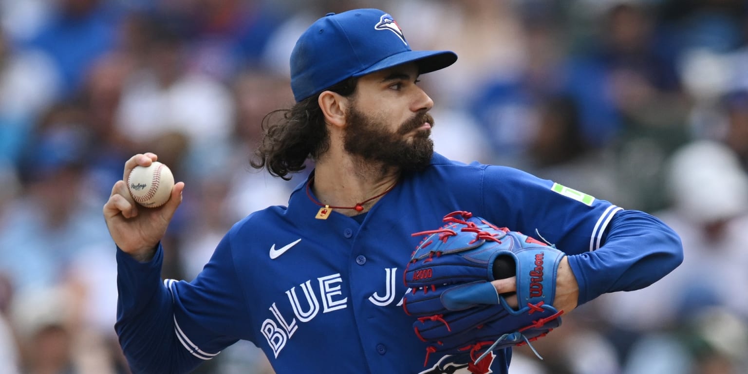 Dylan Cease’s seven scoreless innings can’t prevent Blue Jays’ 11-inning loss in Chicago