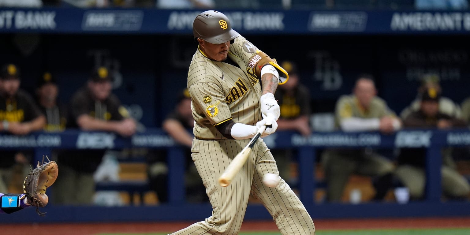 Padres waste a late lead, Rays turn the tables with a chaotic 7th inning