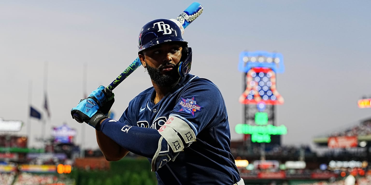Caminero puts injury scare aside, starts at third base again for Rays at Fenway