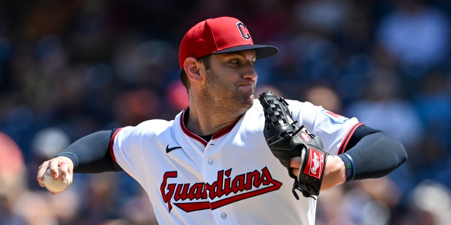 Gavin Williams reaches 200 strikeouts as Guardians turn in another shut-down stretch vs. Giants