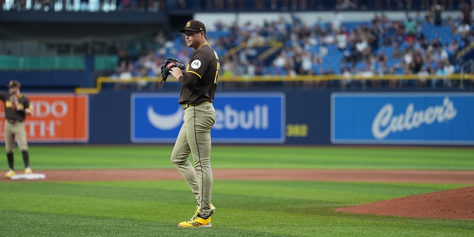 Padres’ late-game collapse turns the series finale into an 11-inning defeat after a 9th-inning home run