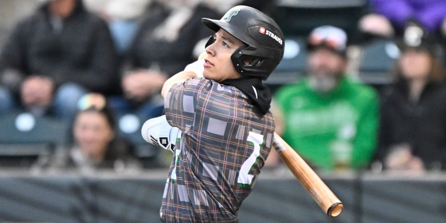 Carlos Gutierrez delivers first High-A hit as Red Sox prospect debut follows trade