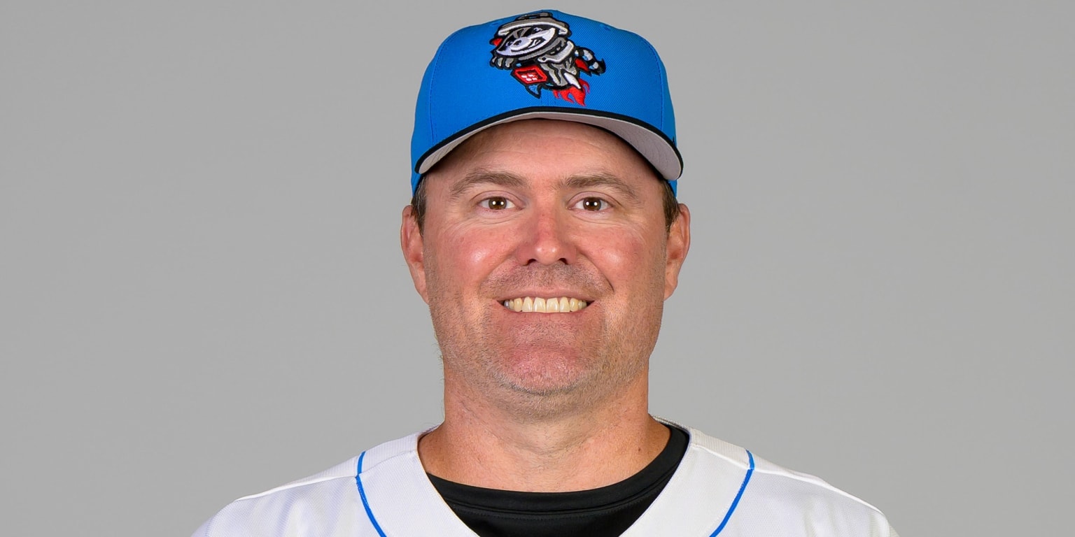 Angels promote Tim Leveque to interim pitching coach, name Wuertz interim bullpen coach