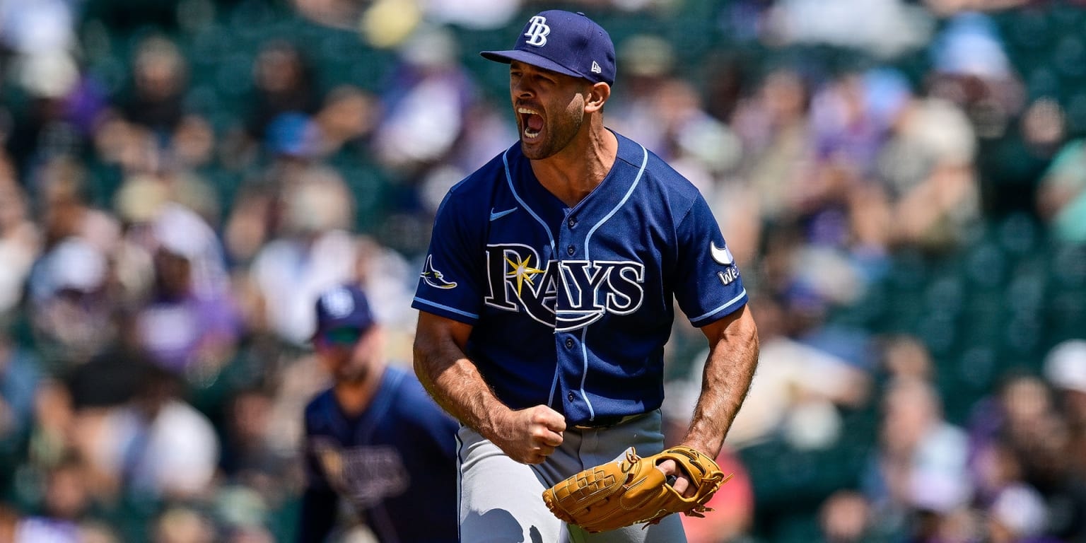 Nick Martinez turns a birthday win into an 11th Rays sweep of the season