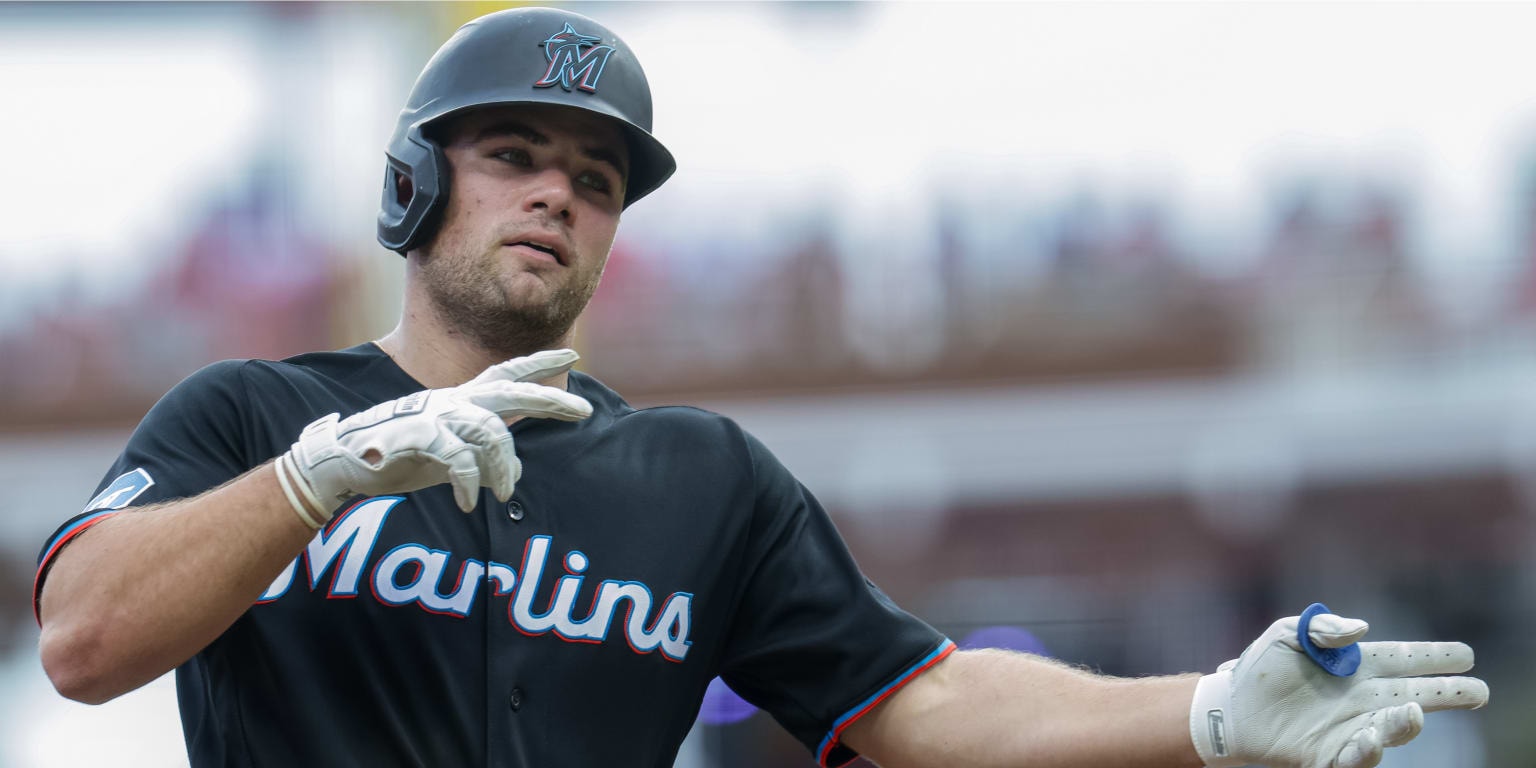 Jakob Marsee’s 4-hit night and a three-RBI push by Hernández spark a Marlins comeback win over the Reds