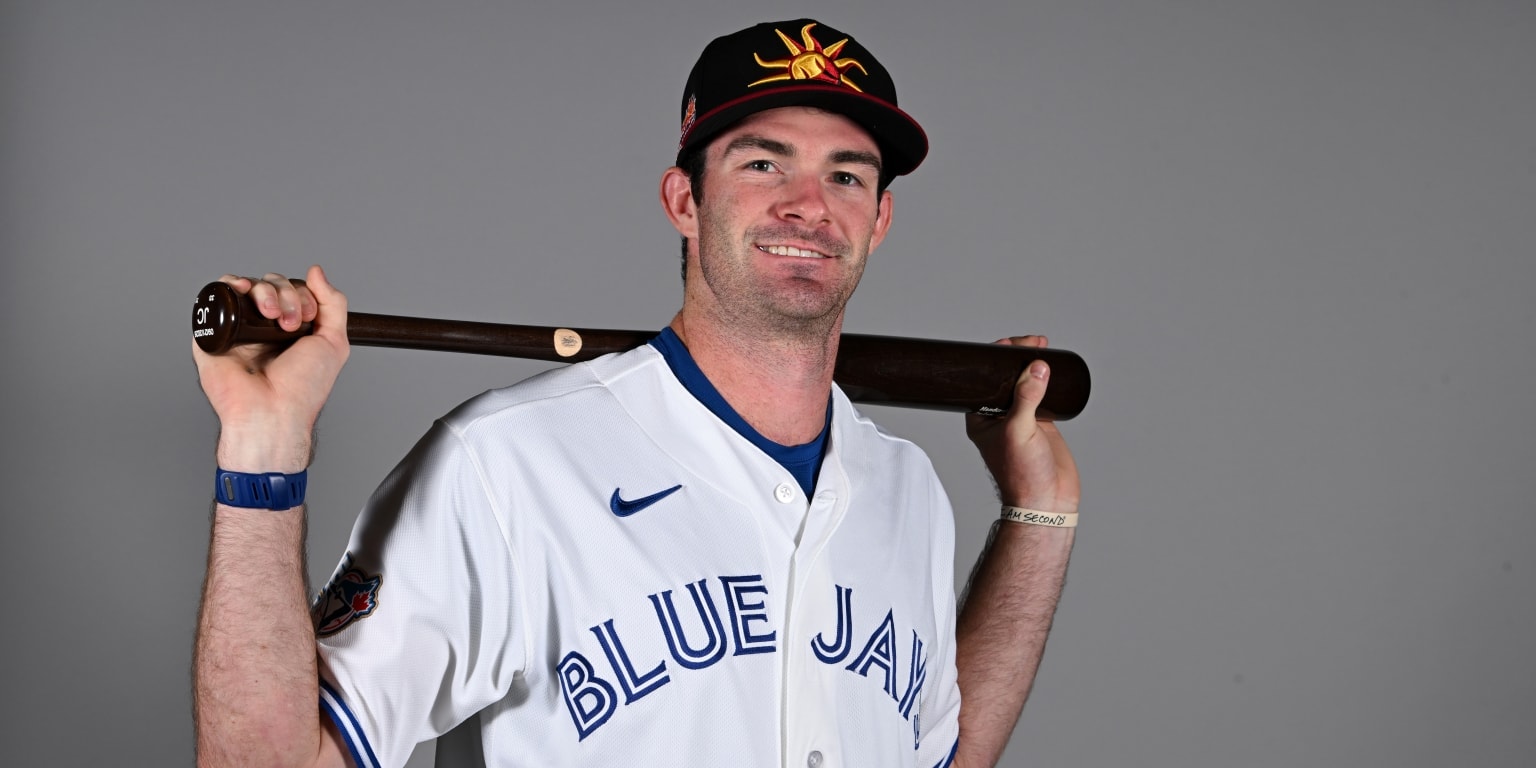 Blue Jays prospect Jake Cook turns speed and athleticism into a center-stage calling card in Arizona Fall League