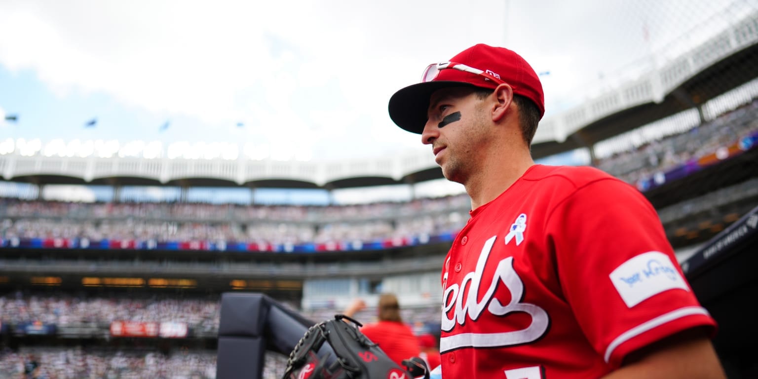 Spencer Steer’s wrist injury timeline keeps narrowing as he remains on the injured list