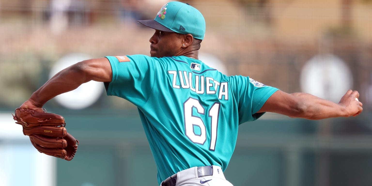 Cubs bolster bullpen depth with Yosver Zulueta trade, DFA Doug Nikhazy