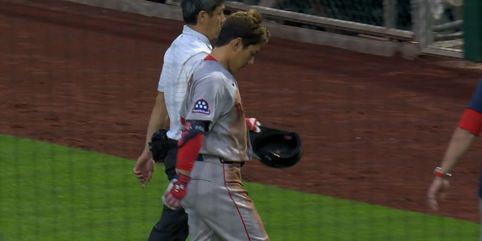 Masataka Yoshida leaves Red Sox game with left hamstring tightness