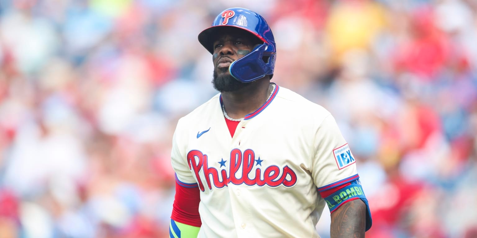 Adolis García undergoes season-ending surgery; Phillies expect 6-to-8 month recovery