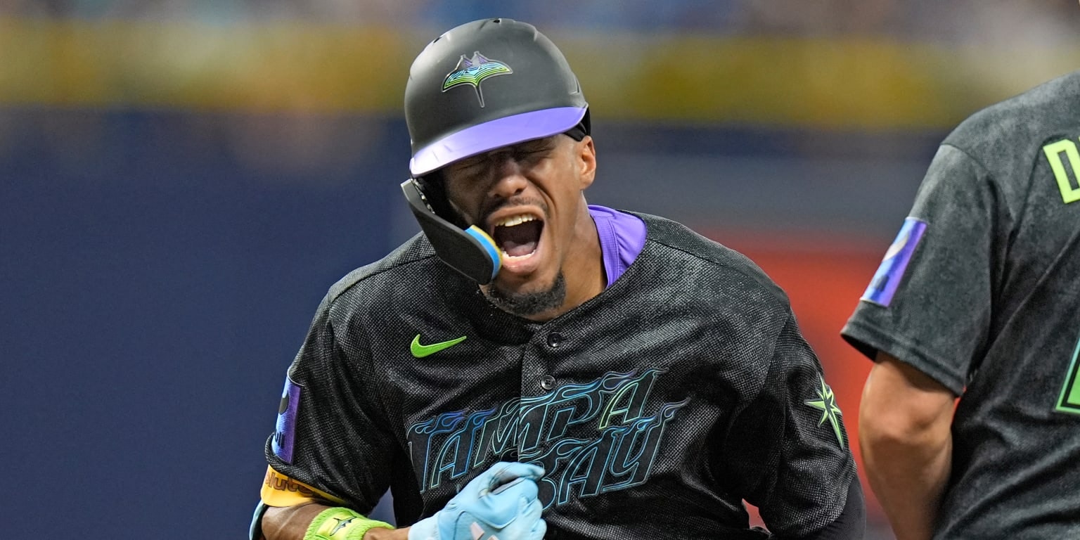 Rays rally in the seventh, powered by the bottom of the order, to swing momentum vs. Padres