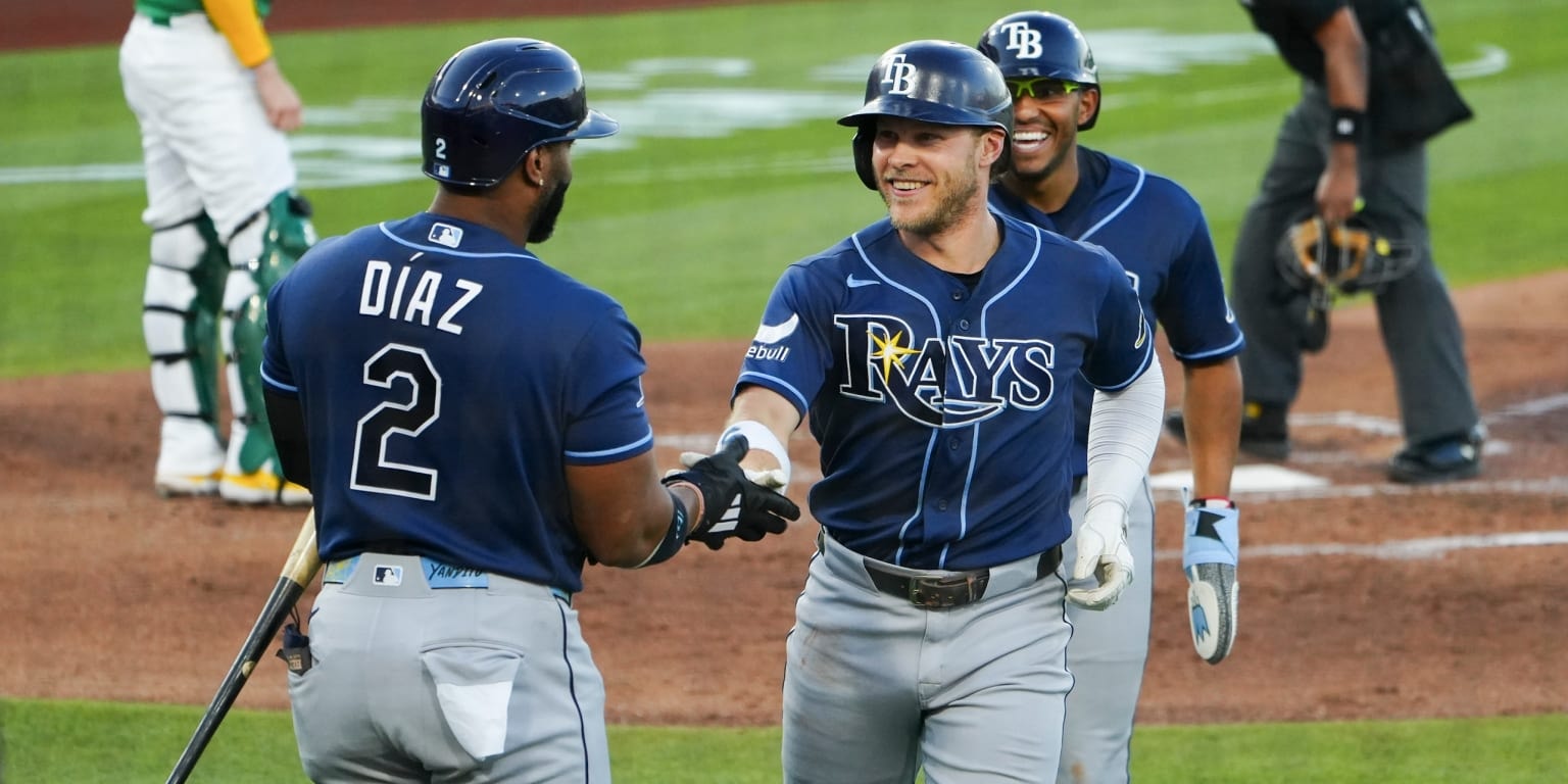 Taylor Walls breaks through for first two 2026 homers as Rays’ long ball surge takes over