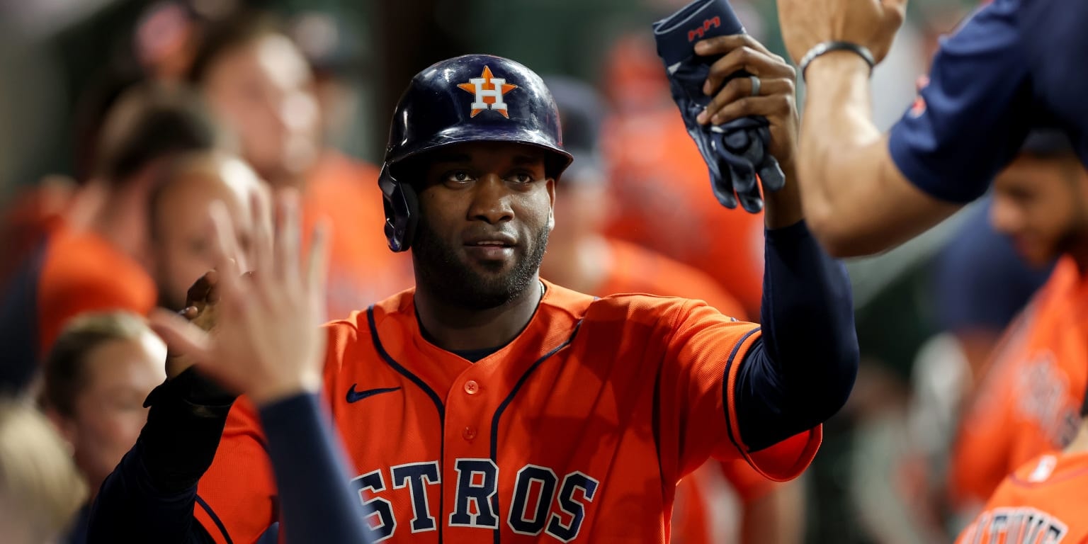 Astros open New York swing with Yankees-and-Mets tests, as Yordan Alvarez keeps Triple Crown hopes in focus