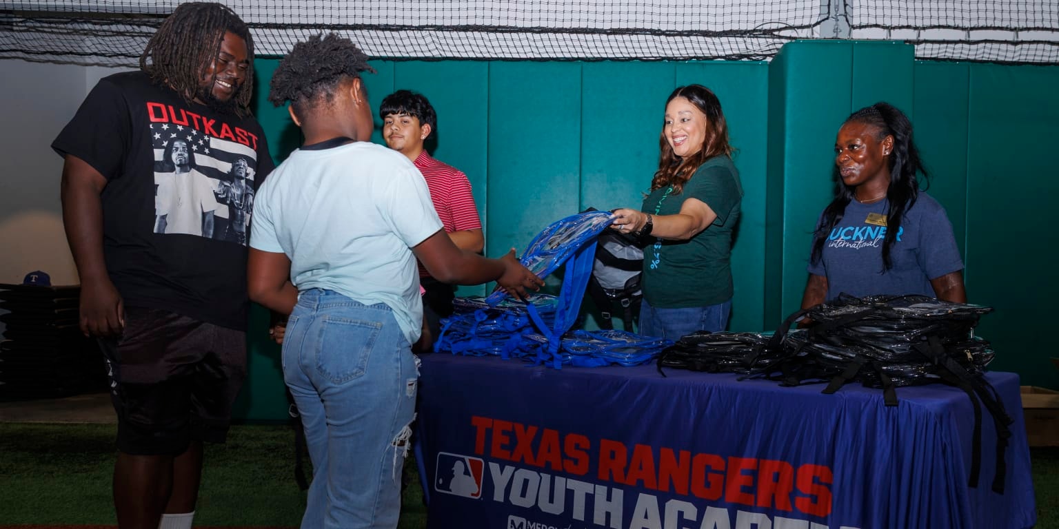 Texas Rangers Baseball Foundation hosts Back-to-School Distribution at Youth Academy in Dallas